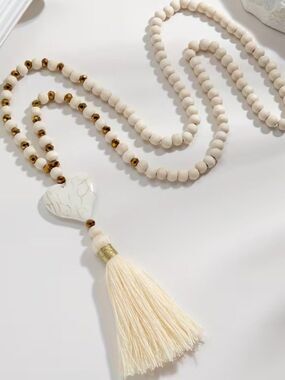 NWT Boho Wood Bead Long Y-Necklace Heart Stone Tassel